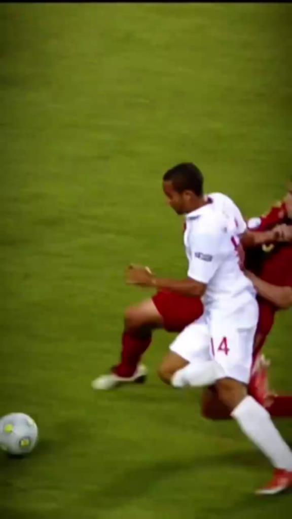 人生贏家！榮譽佳人伴其左右！胡梅爾斯國家隊生涯混剪！