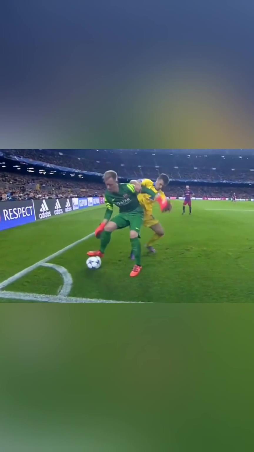 特爾施特根：老子的護(hù)球像亨利！誰來了也不好使！